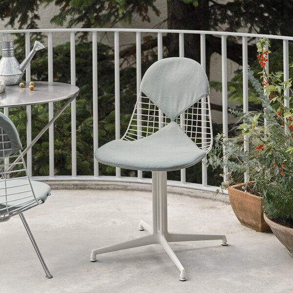 Vitra designové jídelní židle DKL