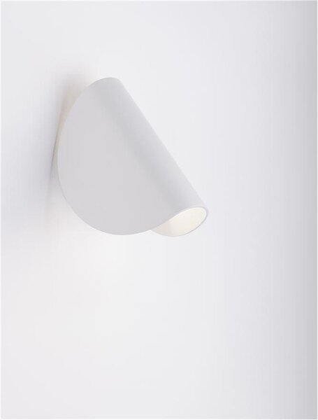 Nova Luce Venkovní nástěnné svítidlo ARABELLA bílá hliník a čiré sklo LED 6W 3000K 135mA 50st. IP54