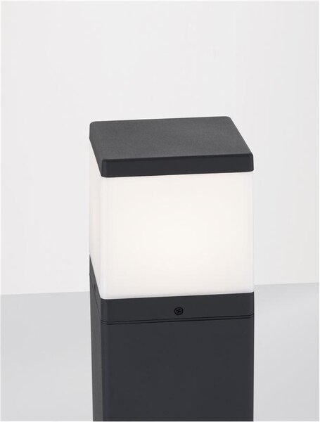 Nova Luce Venkovní sloupkové svítidlo FERRON tmavě šedý hliník a čirý akrylový difuzor E27 1x12W IP65