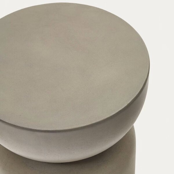 Kave Home Šedý cementový zahradní stolek Garbet 32 cm