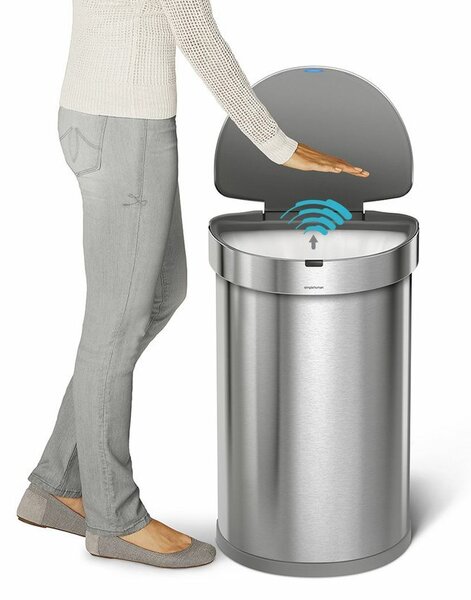 Půlkulatý bezdotykový koš, 45 l, matná ocel, nerez