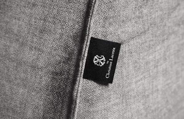 -25 % Dny MOMENTI– CXL by Christian Lacroix Sametová pohovka Charles 302 cm