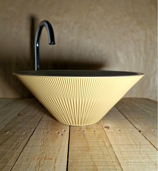 Light for home - Skleněné umyvadlo s unikátním kónickým tvarem U 016, Béžová