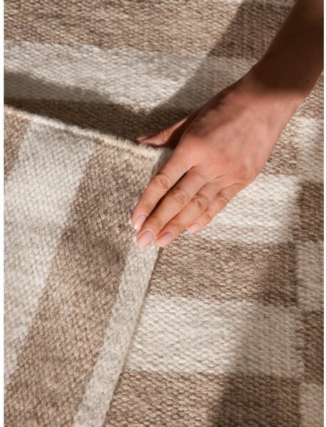 Bílý/světle hnědý oboustranný/ručně tkaný vlněný koberec 200x300 cm Vika – Hanse Home