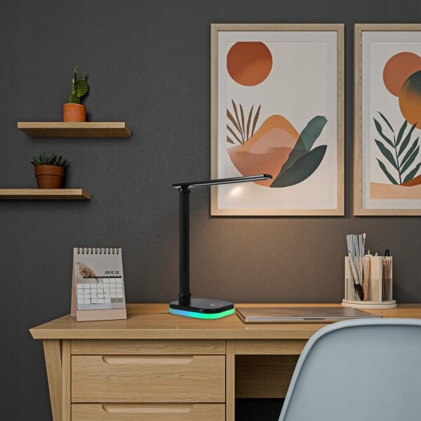 LED RGBW Stmívatelná stolní lampa s bezdrátovým nabíjením LED/7W/5V USB černá