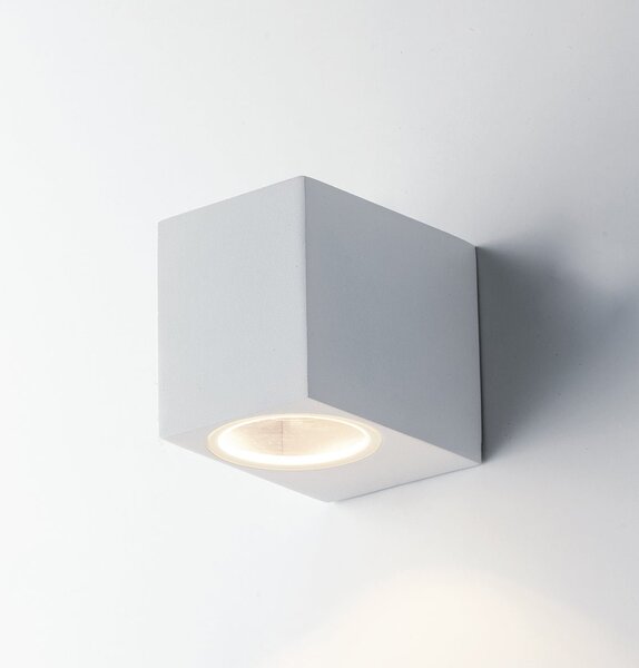 FAN I-QUBO-AP1 BCO Venkovní nástěnné svítidlo Qubo bílé, 1xGU10, IP54, 9,3 x 8 x 6,7 cm - FANEUROPE