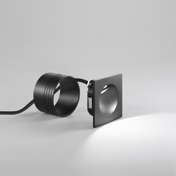 FAN INC-ONYX-Q1C NERO Schodišťové světlo Onyx (čtvercové, černá) LED 2 W, 430 lm, 3000 K, IP54, 8 x 8 x 4,8 cm - FANEUROPE