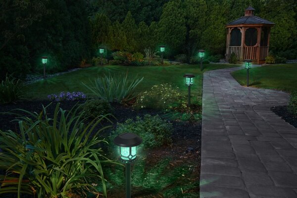 Chytré solární svítidlo pro vyznačení cest Path Light RGB+Laditelná Bílá