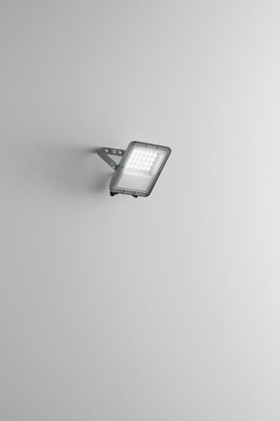 FAN LED-ESUS-20 LED reflektor ESUS 20 W, CCT, stříbrný, IP65 - FANEUROPE