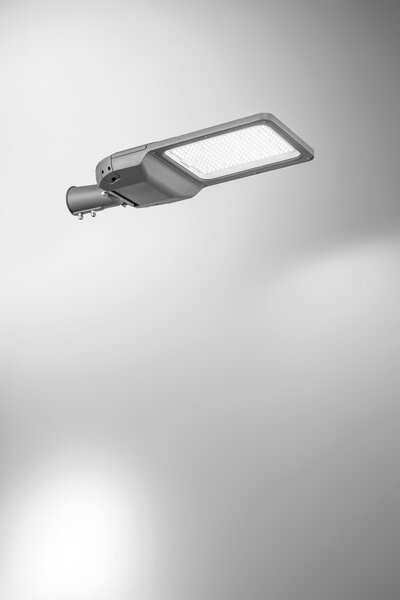 FAN LED-ROADWAY-150C Silniční LED světlo Roadway (šedé, kov) 150 W, 24 750 lm, 3000 K, CRI > 70, IK 08, IP65, 638 x 250 x 98 mm - FANEUROPE