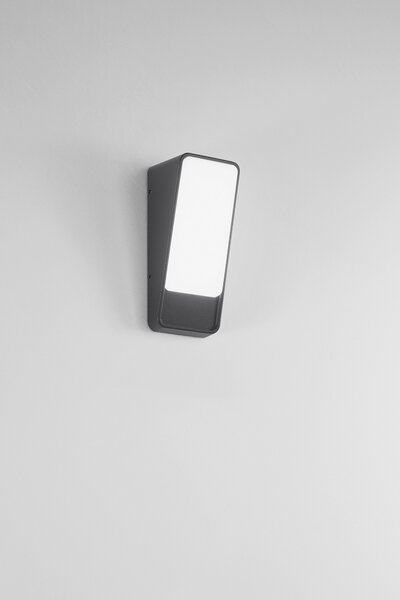 FAN LED-W-COUPE-ANT Nástěnné LED svítidlo Coupe (antracit, hliník) 14 W, 1950 lm, 3000 K, IP65, 8,3 x 8,7 x 20,9 cm - FANEUROPE