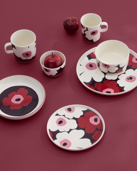 Marimekko Hrnek Oiva Unikko 0,25l, švestkovo-brusinkový