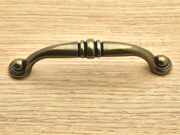 Hettich ALBERTA mosaz antik 96 mm