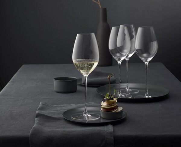 Sklenice RIEDEL Superleggero Champagne 464 ml, 1 křišťálová sklenice 6425/28