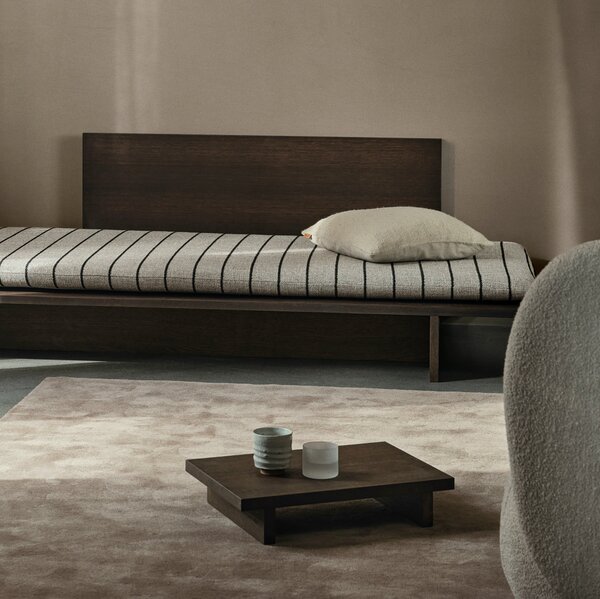 FERM LIVING Odkládací stolek Kona Side, Dark Stained Oak