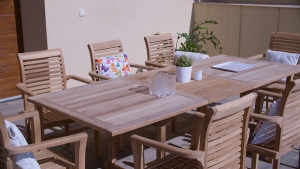 Noela Dřevěný zahradní nábytek Faisal I. teak set 1+8