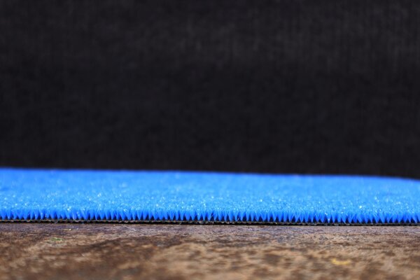 Condor Carpets Metrážní umělá tráva Spring modrá - Rozměr na míru cm