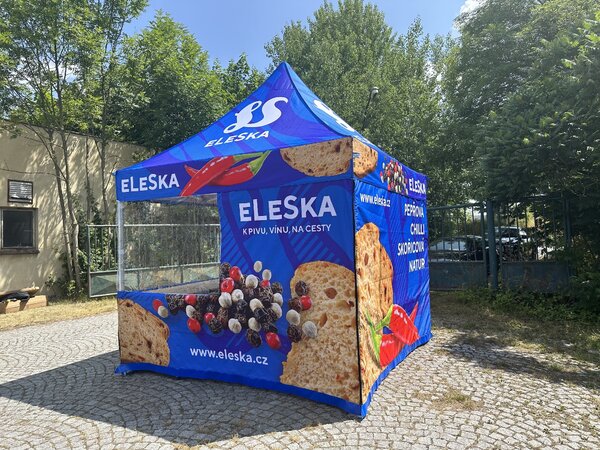 TENTino SET - Nůžkový párty stan 3x3 m EXTRA HIGH ROOF s jednostranným potiskem Typ konstrukce: BIG HEXAGON S VYŠŠÍ ŠPICÍ, Rozsah potisku: pouze střecha, Plachtovina - gramáž: polyester 230 g/m2