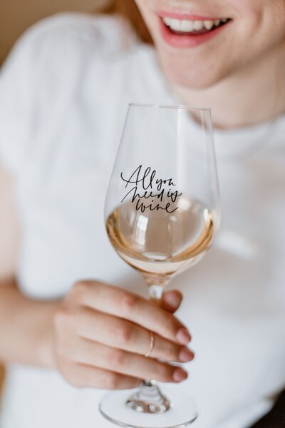 Sklenice na víno All you need is wine
