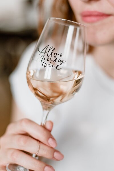 Sklenice na víno All you need is wine