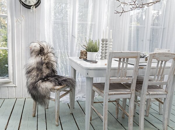 ARCTIC FUR Kožešinka z ovčí kůže 100% příroda