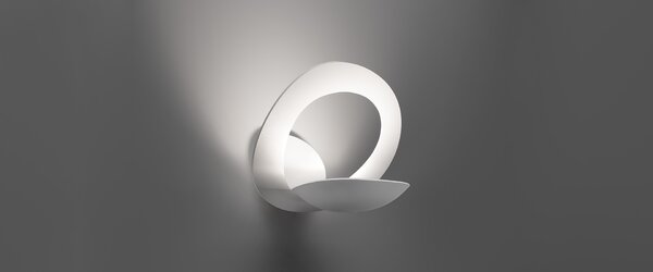 Artemide 1248010A Pirce micro wall, bílé designové nástěnné svítidlo, 27W LED 3000K, šířka: 22cm