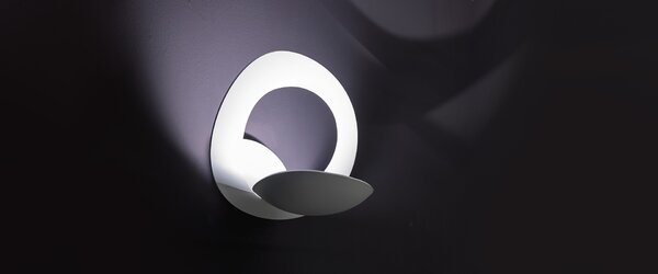 Artemide 1248010A Pirce micro wall, bílé designové nástěnné svítidlo, 27W LED 3000K, šířka: 22cm