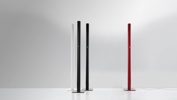 Artemide 1640020APP Ilio, bílá stojací lampa pro nepřímé osvětlení, 39W LED 3000K, 175cm