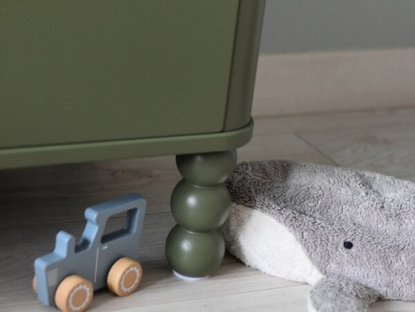 Designová vitrína DOT khaki