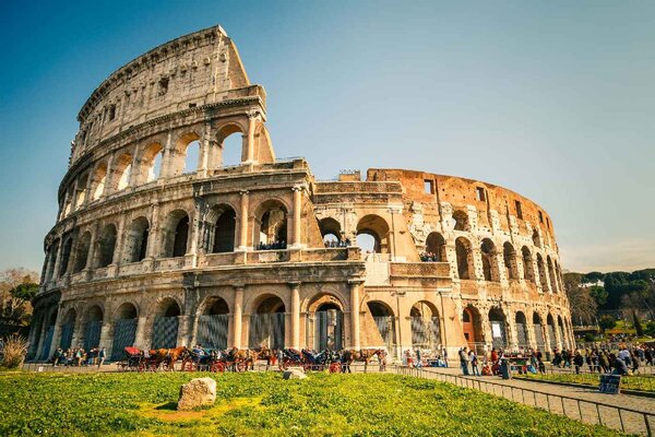 DIMEX | Vliesová fototapeta Koloseum v Římě III. MS-5-1153 | 375 x 250 cm| zelená, modrá, béžová