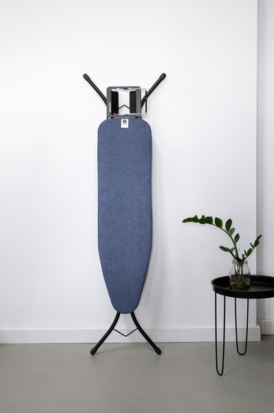 Brabantia žehlicí prkno A, 110x30cm,odkládací plocha pro žehličky, černý rám 22mm