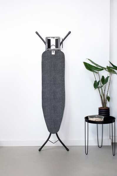 Brabantia žehlicí prkno A, 110x30cm,odkládací plocha pro žehličky, černý rám 22mm