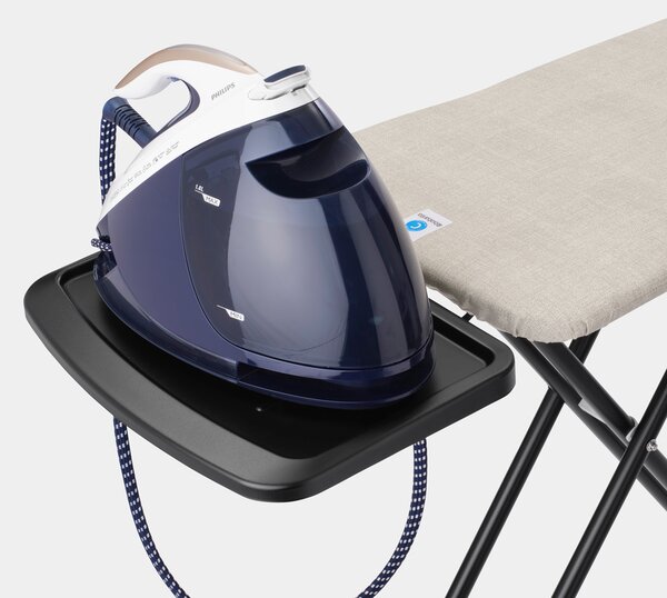 Brabantia žehlicí prkno C 124x45 cm, černý rám, pevný držák parní jednotky, Denim Grey