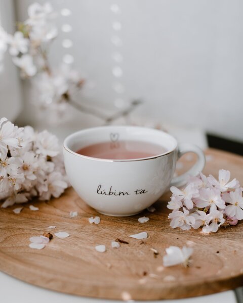 Porcelánový hrnek Ľúbim ťa 300 ml - SK
