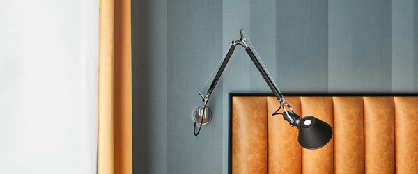 Artemide 25TOL Tolomeo Mini Parete, černá nástěnná lampa s vypínačem, 1x10W LED E27, 68+54cm