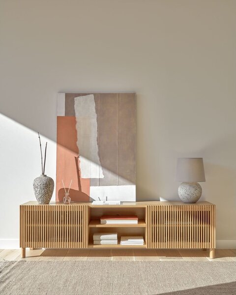 TV stolek v dekoru dubu v přírodní barvě 180x50 cm Beyla – Kave Home