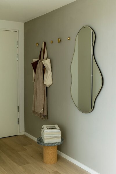 Designové nástěnné zrcadlo Pond Brass – large