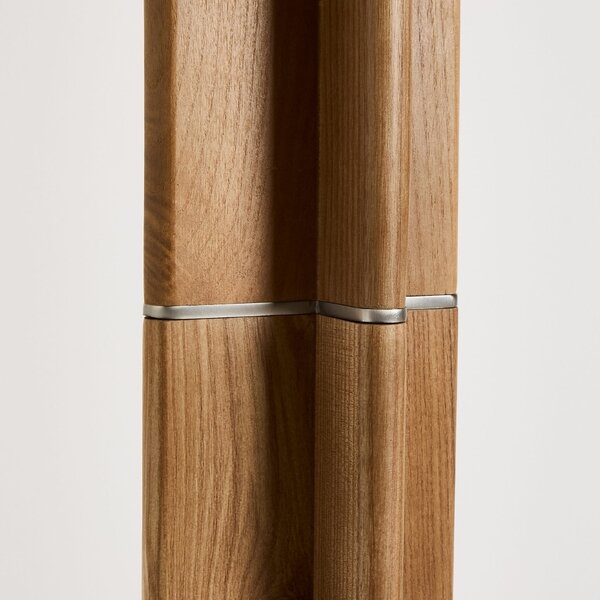 Kave Home Dřevěná stojací lampa Niani 151 cm