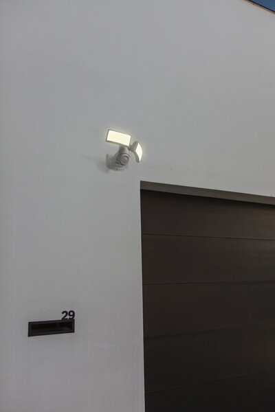 Lutec 7632201053 LED venkovní nástěnný reflektor se senzorem Arc 1x19W | 1200lm | 5000K | IP54 - 2 nastavitelné hlavy