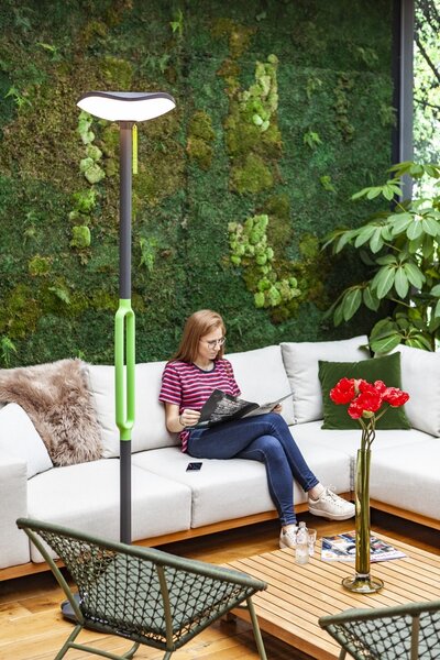 Lutec 6910802335 LED venkovní přenosná solární lampa Poppy 1x8W | 500lm | 3000K | IP54 - nevšední design, bluetooth reproduktor