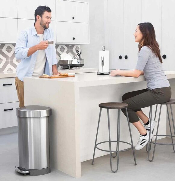 Pedálový odpadkový koš z nerezové oceli 45 l - simplehuman