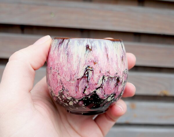 Penerini coffee Egg - Keramický šálek Dragon Pink