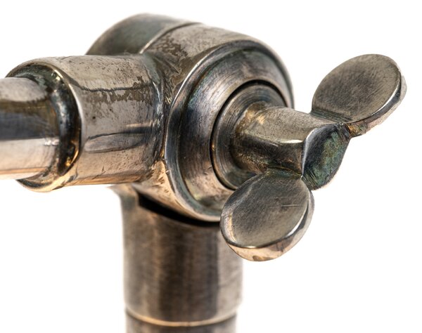 Industriální stolní lampa ANAKIN Barva: stříbrná