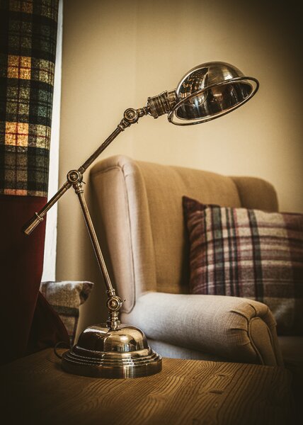 Stolní lampa SHARON Barva: spálená černá