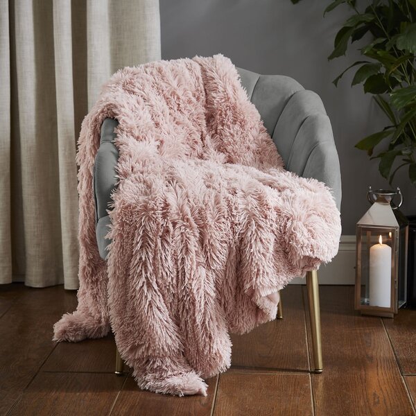 Růžový přehoz z mikroplyše na dvoulůžko 245x280 cm Cuddly – Catherine Lansfield