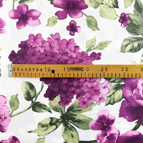 Ervi Bavlněná látka/plátno š.240cm - fialové hortenzie a pivoňky č.26620-4, metráž