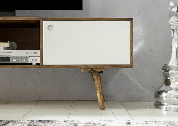 Nízka komoda pod TV Repa š:140cm masív