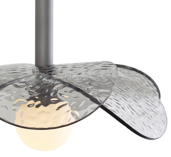 Designová závěsná lampa stříbrná s kouřovým sklem - Kemner