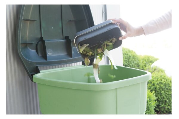 Tmavě šedá nádoba na kompostovatelný odpad 1,8 l SinkSide – Brabantia