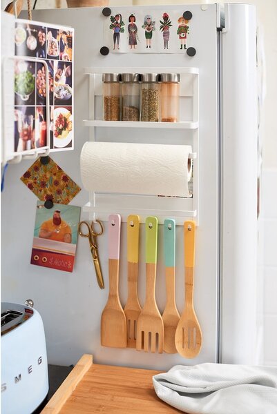 Velký bílý magnetický držák do kuchyně YAMAZAKI Tower Magnetic Side Rack